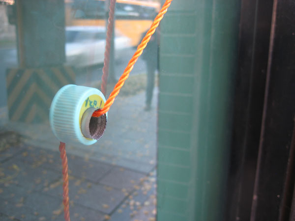 Door–cord–pulley–bottle–piano 